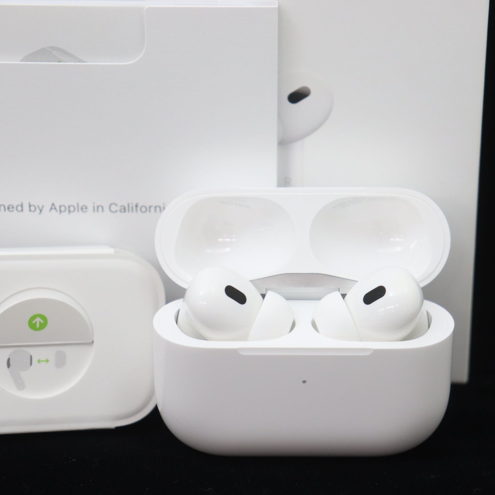 ITCFIIY0B0DW Apple アップル イヤホン AirPods Pro エアポッズプロ 第2世代 MagSafe 充電ケース USB-C 付 MTJV3J A