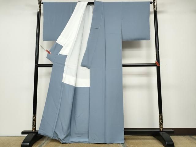 上質な色無地 青藤色