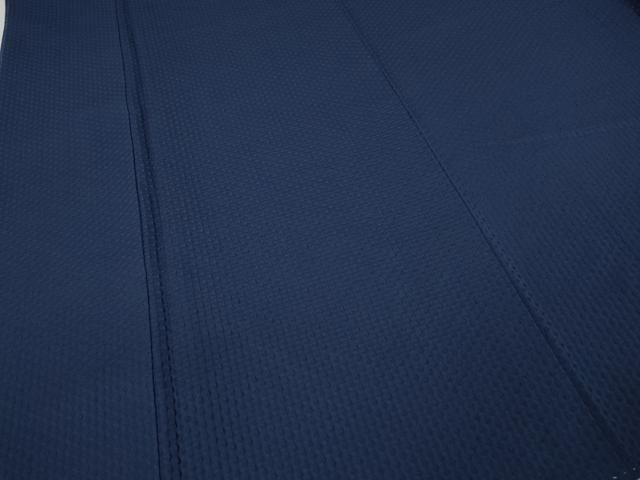 上質な色無地 霞地紋