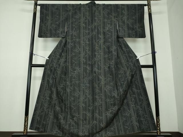 平和屋着物 上質な紬 笹竹文 正絹 ps