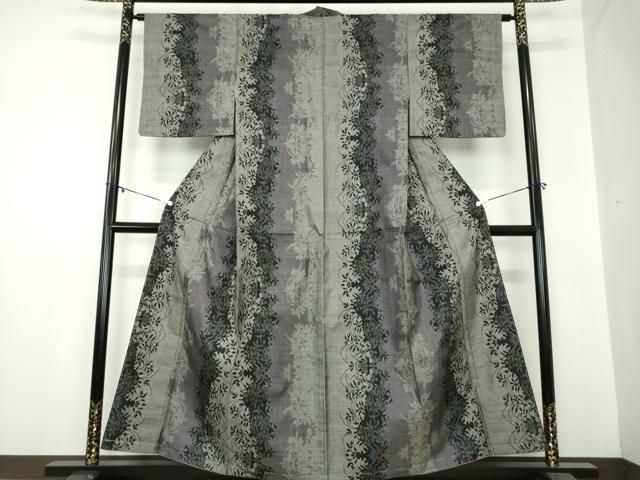 平和屋着物 本場大島紬 9マルキ 草花文 シルエット 正絹 ps