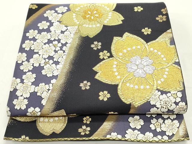 平和屋着物 六通柄袋帯 唐織 流水舞桜文 黒地 金銀糸 正絹 ob