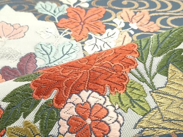 流水檜扇草花文 金糸