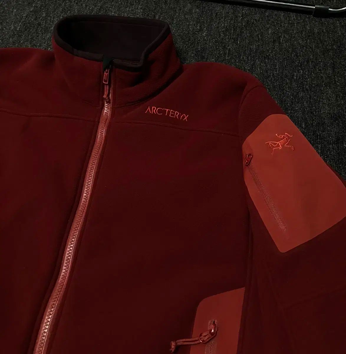 ジャケット バーガンディ