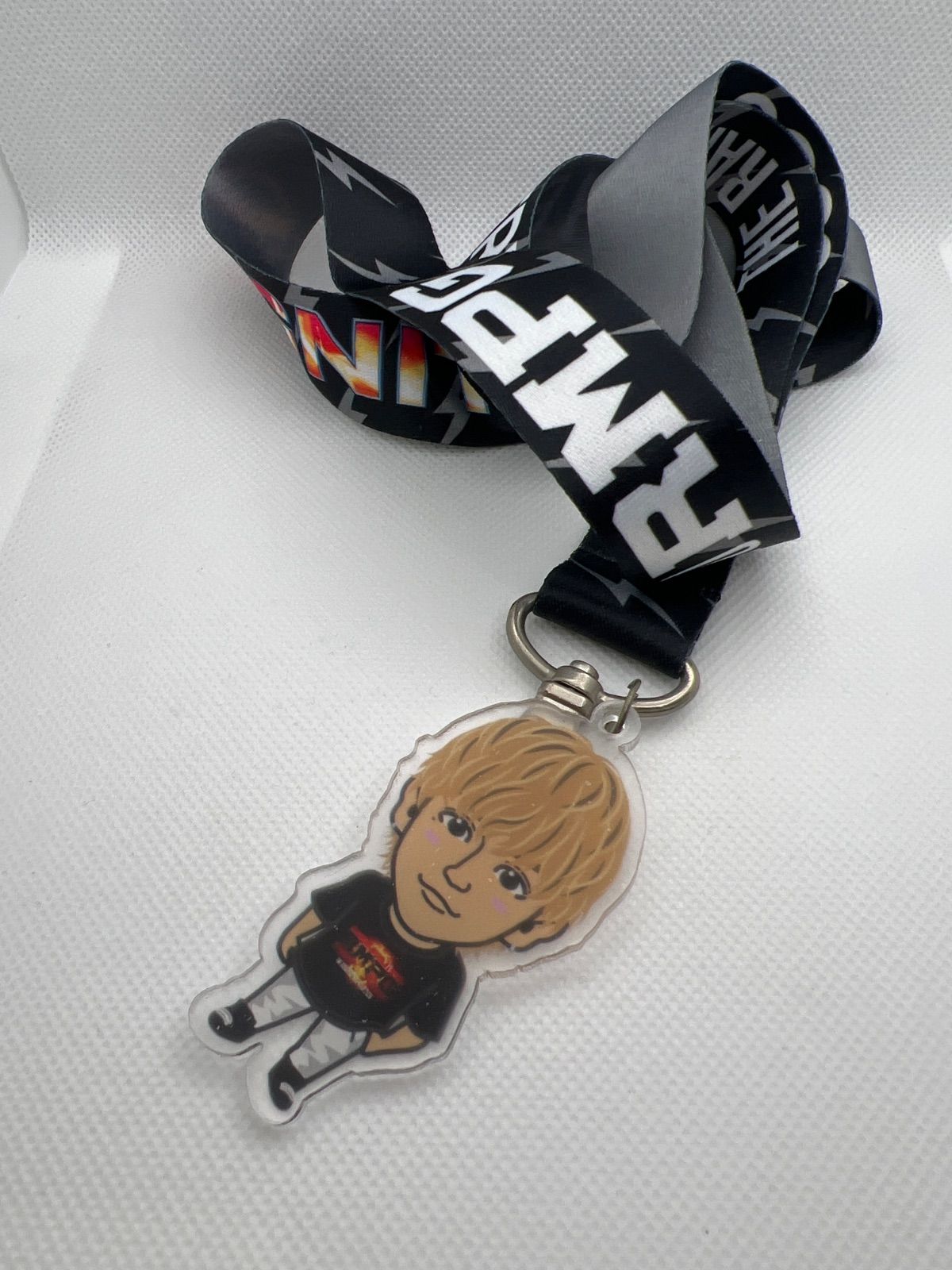 吉野北人 ネックストラップA - メルカリ