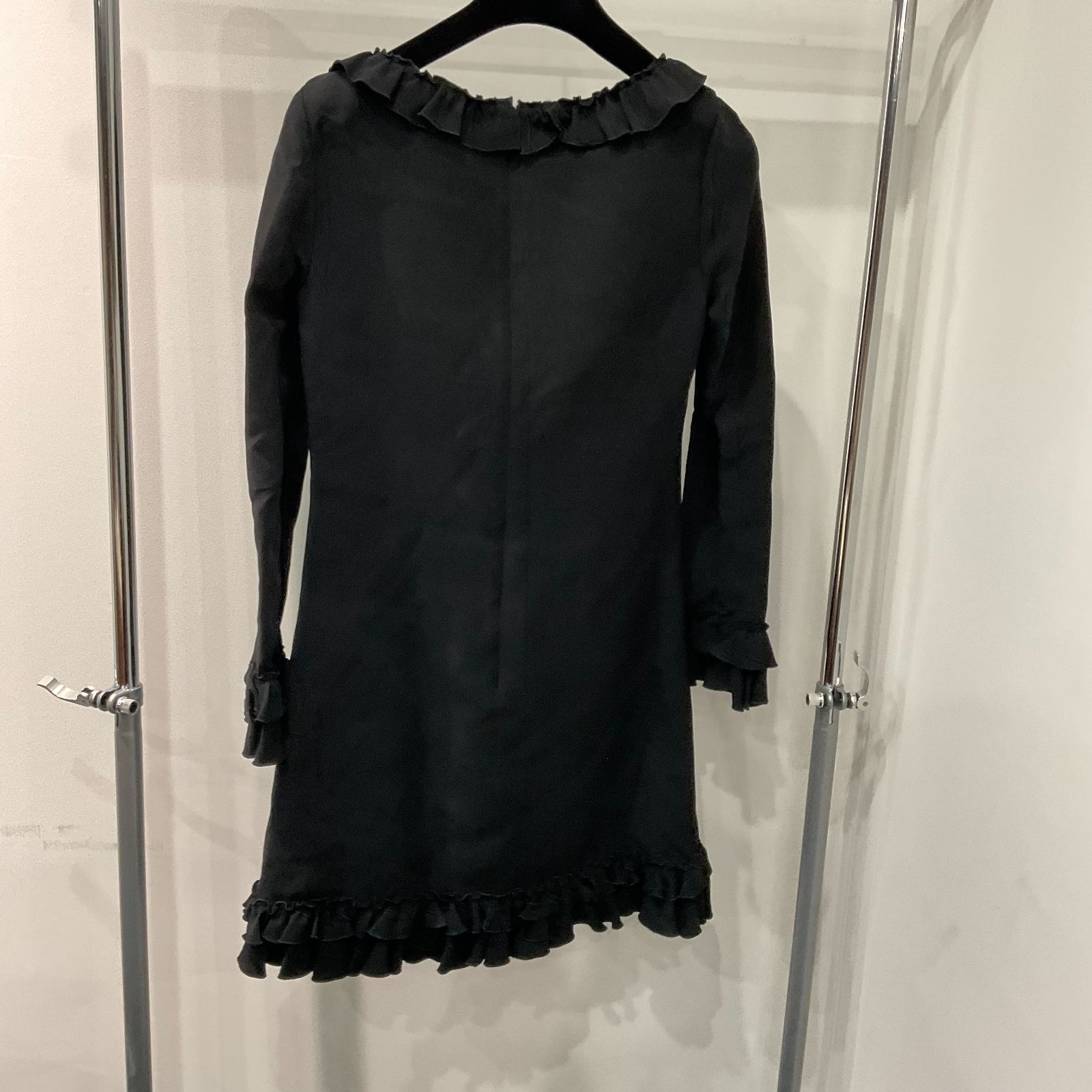 GUCCI グッチ フリルワンピース ブラック ハンガー付き ガーメント