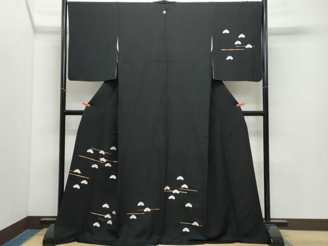 平和屋着物○訪問着 総刺繍 駒刺繍 松 黒地 ロング丈 正絹 逸品