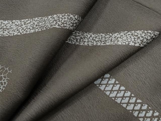 平和屋着物 上質な小紋 吉祥文 金彩 正絹 yc