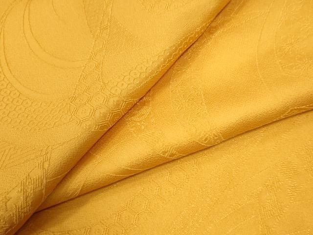 平和屋着物 上質な色無地 鬘帯吉祥地紋 柑子色 正絹 yc