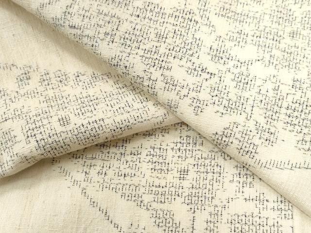 平和屋着物 本場結城紬 重要無形文化財 100亀甲 飛び亀甲柄 草花文 正絹 yc