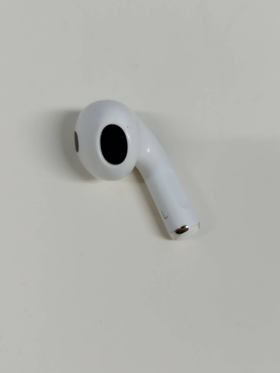 良品】AirPods 第3世代/A2564/イヤホン左耳(L)のみ！