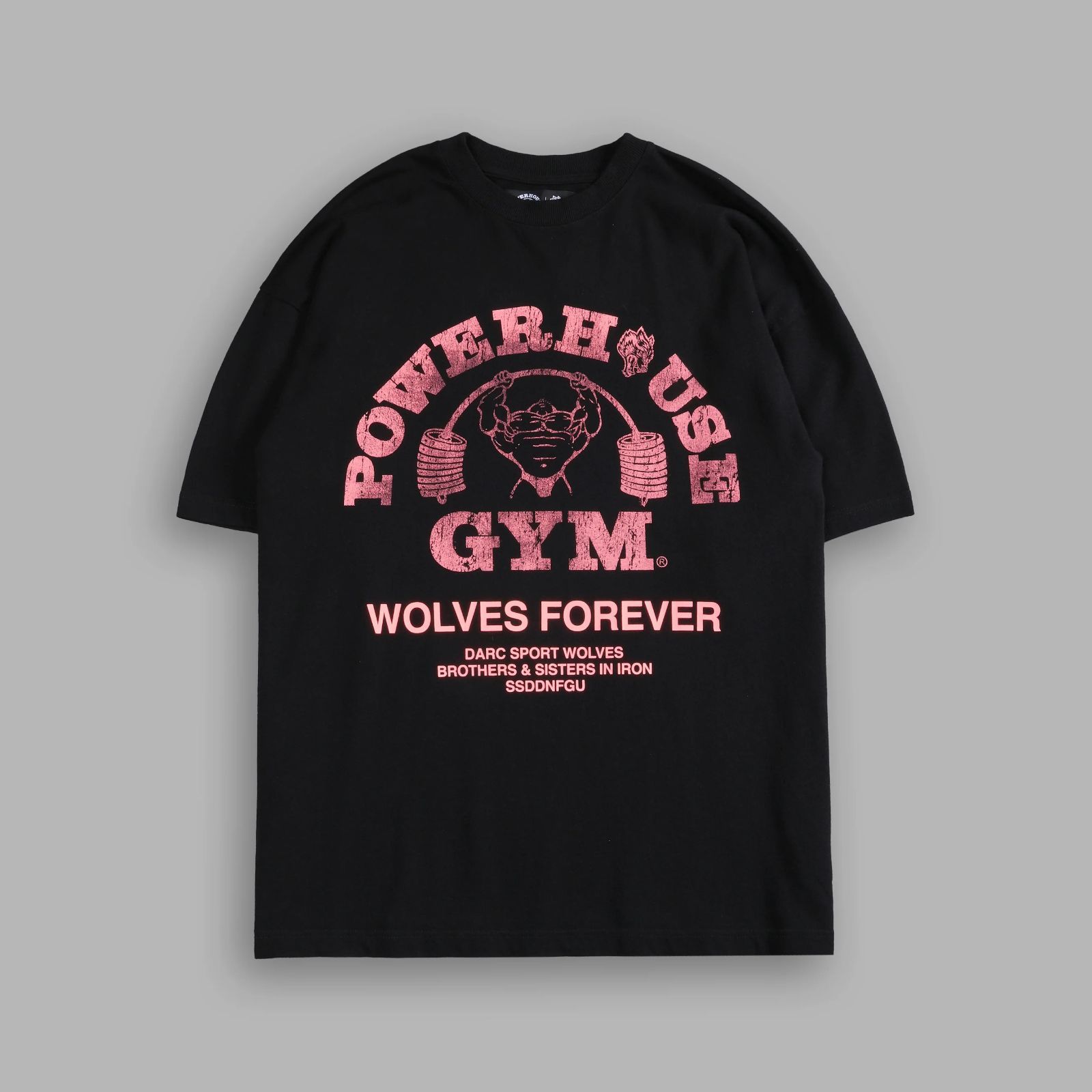 Darc Sport SSDD NFGU Powerhouse Of The Wolves V2 Oversized Tee Black Neon Pinkダルクスポーツ パワーハウスジム ウルフ オーバーサイズ Tシャツ ブラック ネオンピンク 黒