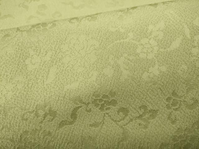 上質な色無地 花唐草地紋