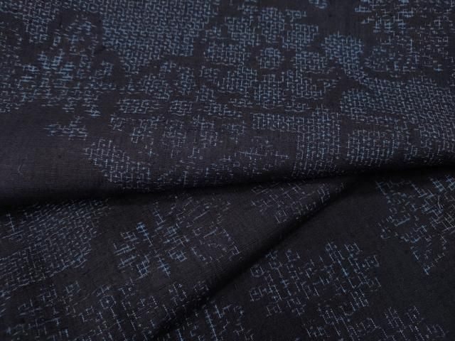 平和屋着物 本場結城紬 重要無形文化財 80亀甲 舞花文 正絹 ut