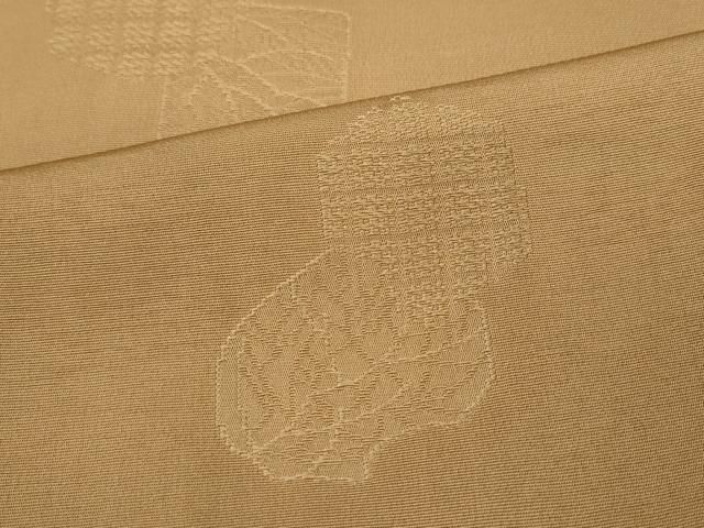  平和屋着物 上質な色無地 吉祥草木地紋 薄香色 正絹 ut 色無地 着物