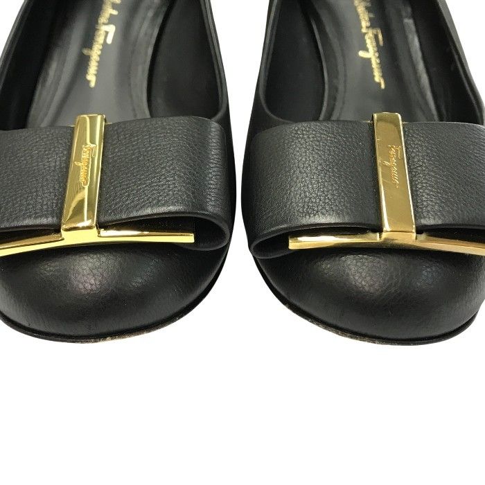 Ferragamo フェラガモ