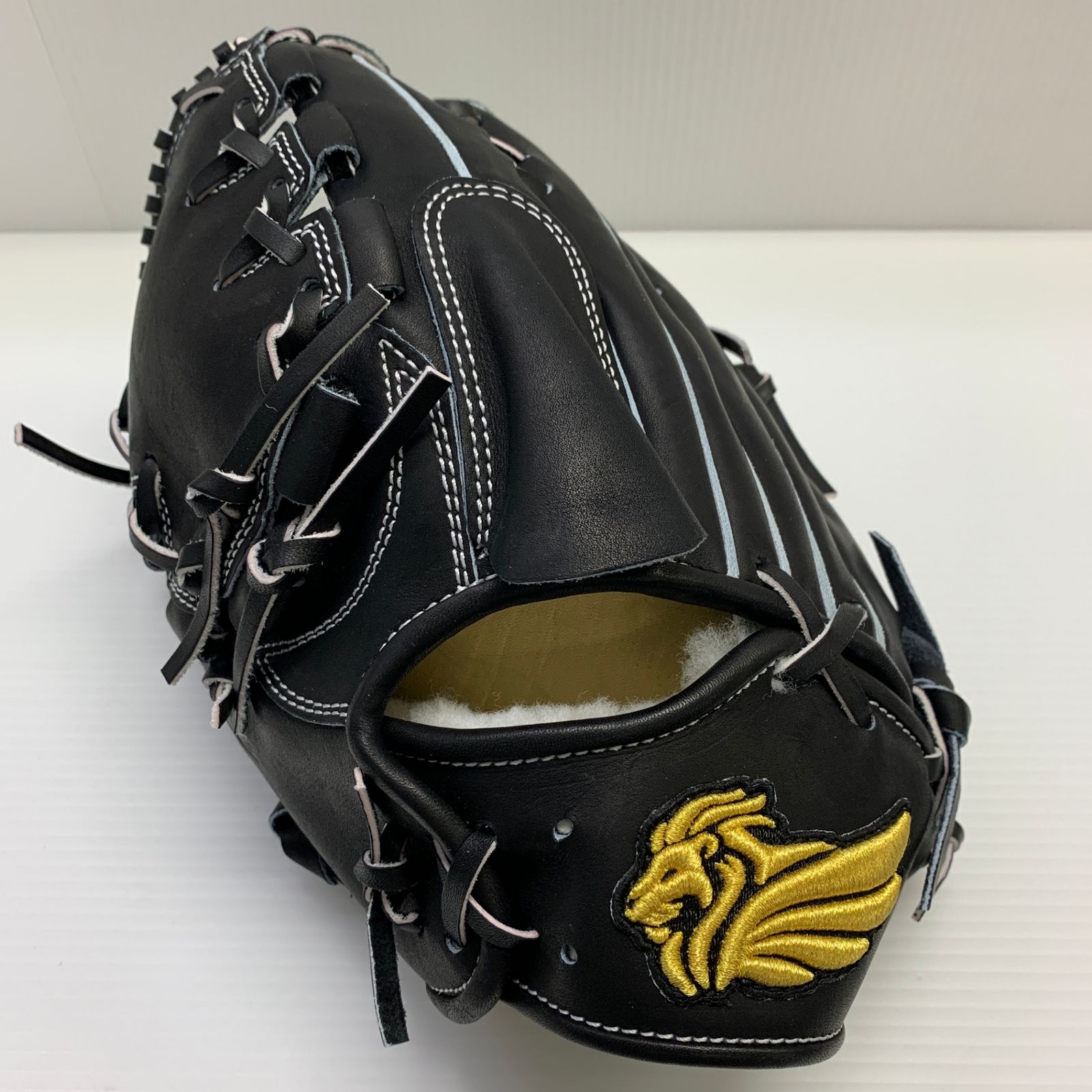 ジュニュイン Genuineの内野手グラブ Genuine ～ジェニュイン～ 硬式グラブ 硬式グラブ【高校野球使用可