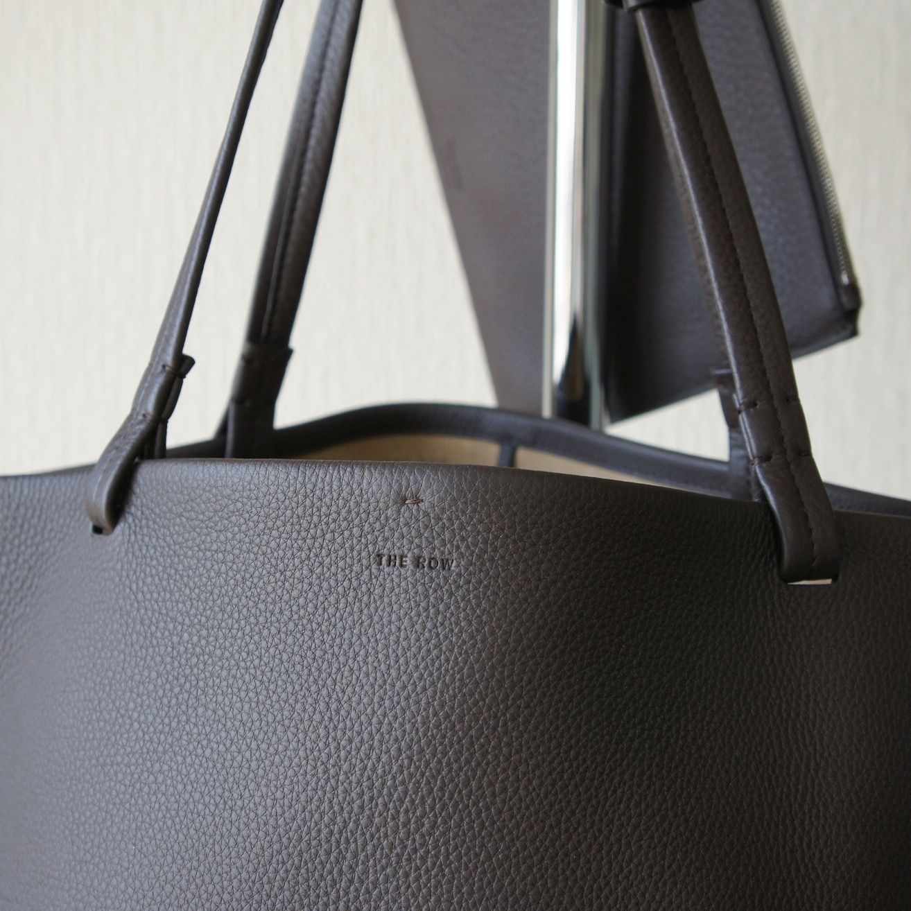 ザ ロウ Park Tote Three レザー製トートバッグ