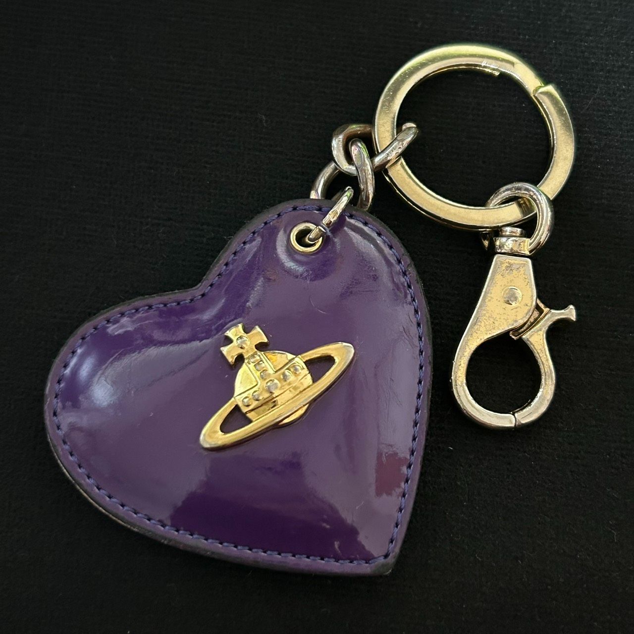 Vivienne Westwood パテントレザー ハートキーリング パープル