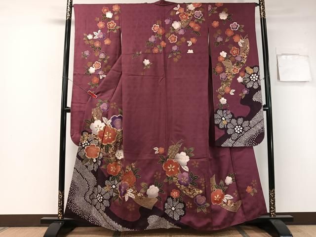 平和屋着物○豪華振袖 駒刺繍 カトレア 黒地 金彩 正絹 逸品