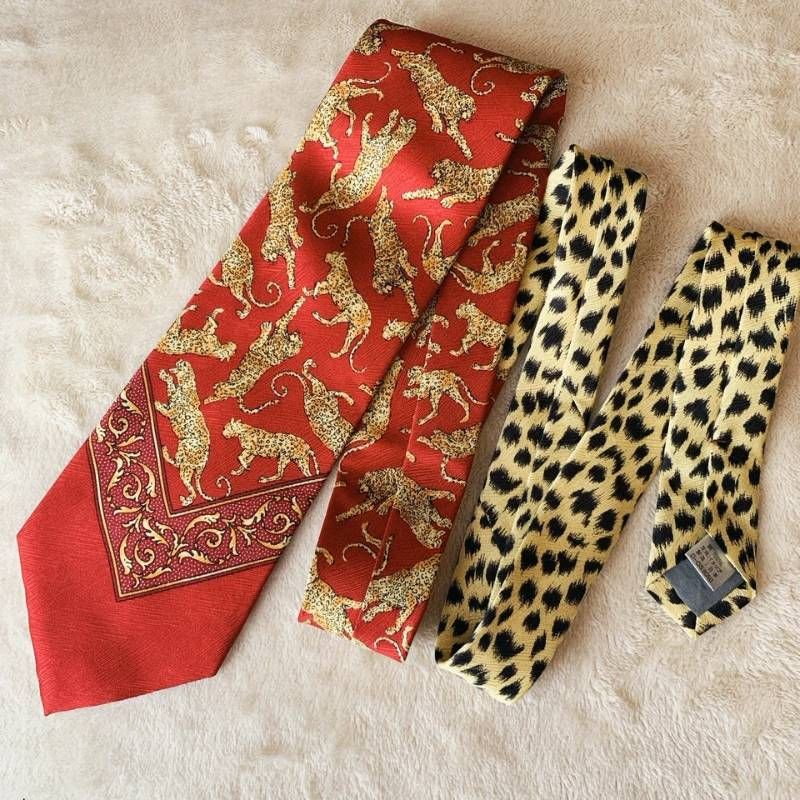 Gianni Versace Necktie Leopard Print Italian Fabric Made in Japan
