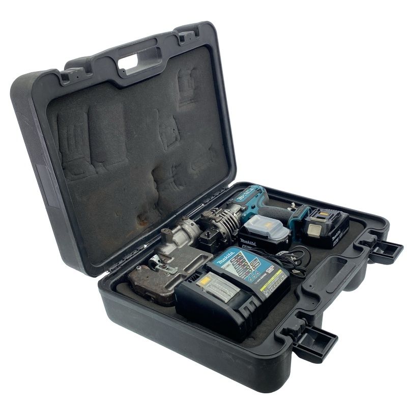 品 Ogura オグラ18V コードレス油圧式パンチャー HPC-206WDF バッテリー2個 18V 6.0Ah 充電器 DC18RC 付 穴あけ117503