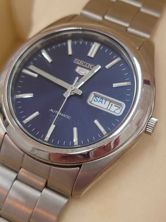 SEIKO 5 オートマ 自動巻き 腕時計 ブラック文字盤 稼働