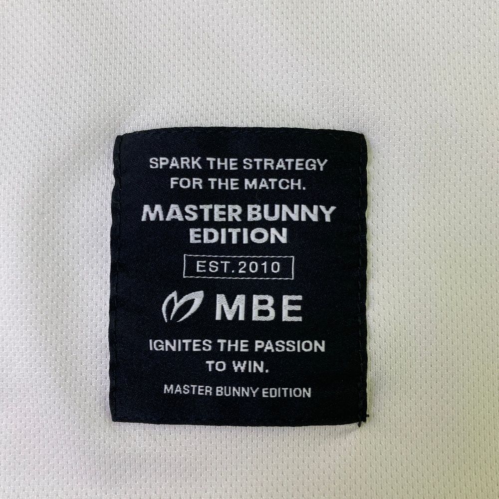 サイズ：6 MASTER BUNNY EDITION マスターバニーエディション 2023年