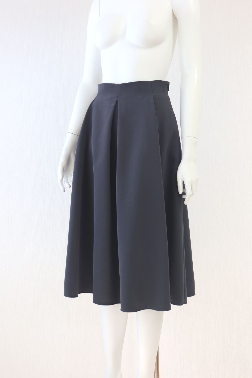 FOXEY マットストレッチグログランフ スカート 43024 商品 グレー フォクシーニューヨーク