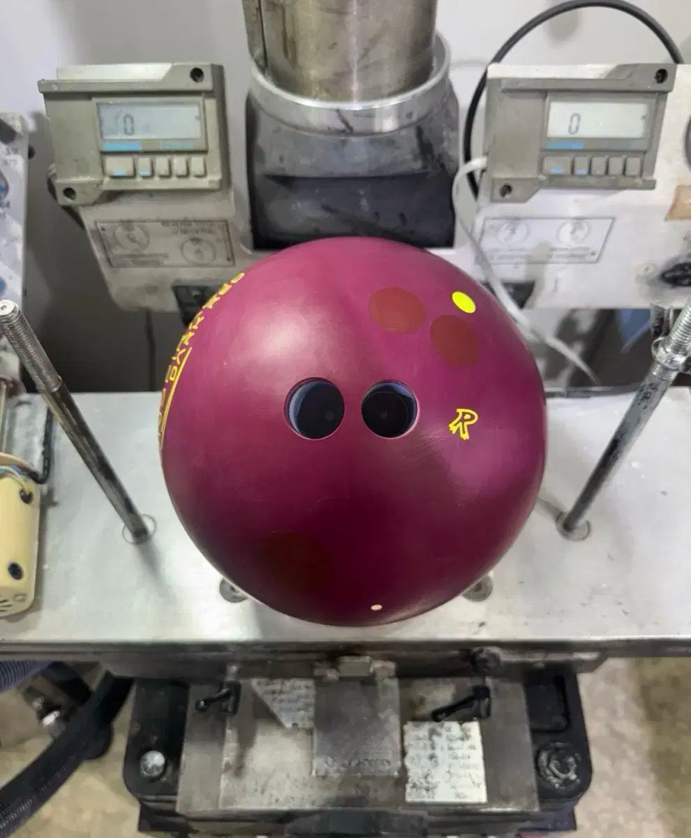 ラディカル コンスピラシー DARK RED 15 p