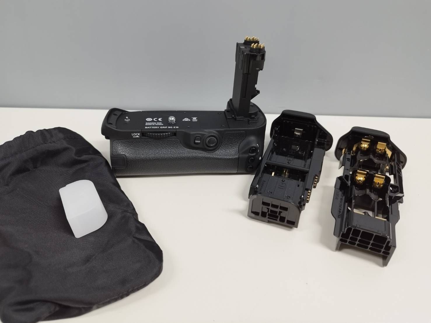 Canon BG-E16 バッテリーグリップ