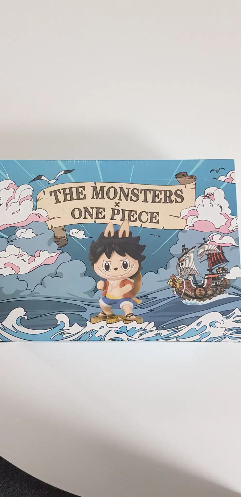 ポップマート ラブブ ザ モンスターズ X ONE PIECEシリーズ フィギュア