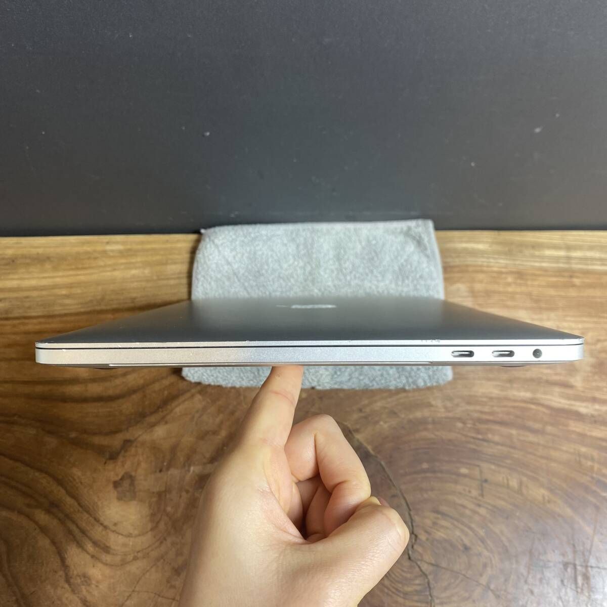 訳ありお買い得］Apple MacBook Pro 13inch 2020/Core i7 2.3GHz