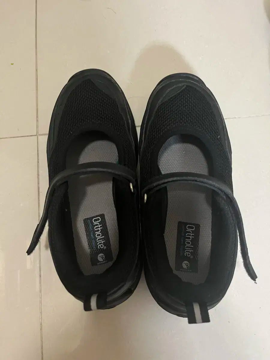 ホンスビー ダーリングハーバー メリージェーン 230