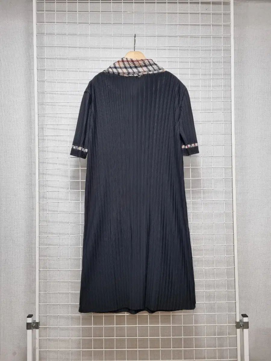 ダックス プリーツ ONE PIECE