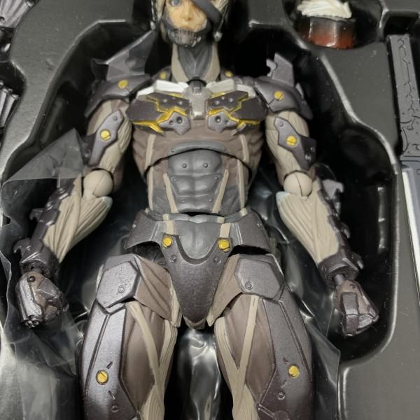 中古】海洋堂 リボルテックヤマグチ No.140 雷電 メタルギア