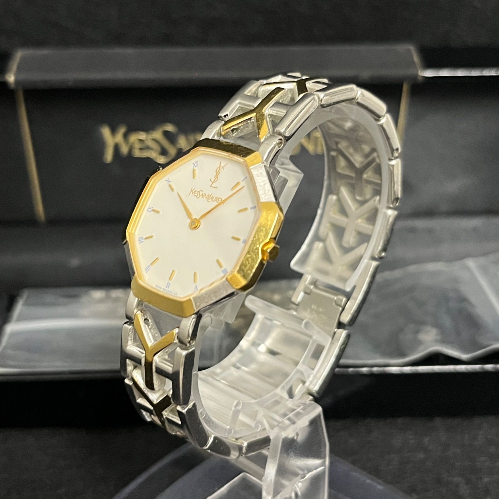 【稼働】イヴサンローラン 腕時計 ゴールド 新品電池 クォーツ レディース 稼働品】Yves Saint Laurent イヴ・サンローラン腕時計 クォーツ