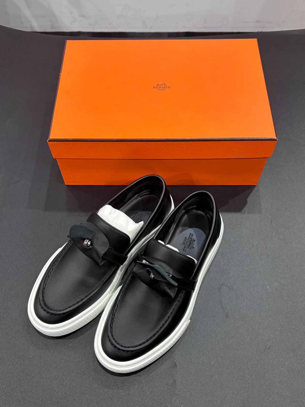 HERMES エルメス スニーカー ゲーム 37.5 ケリー 金具 バックル