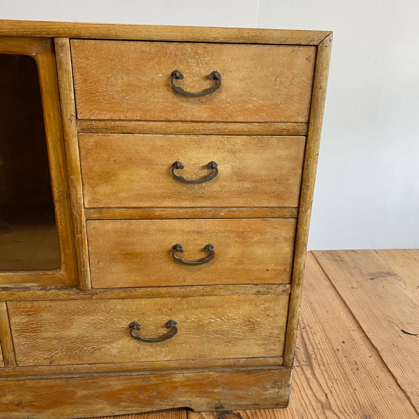 アンティーク 昭和レトロ 食器棚 ガラス戸棚 古家具 古道具 カウンター