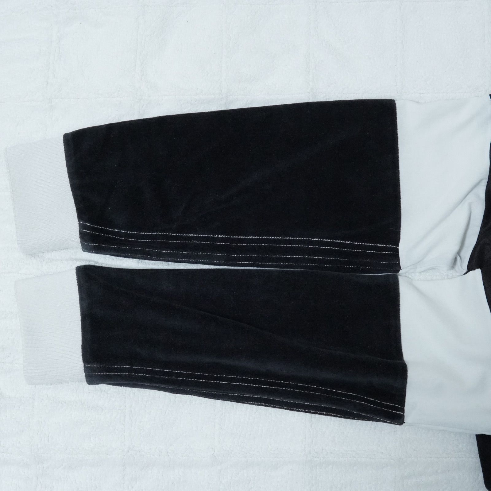 Alexander Wang × adidas アレキサンダーワン アディダス コラボ
