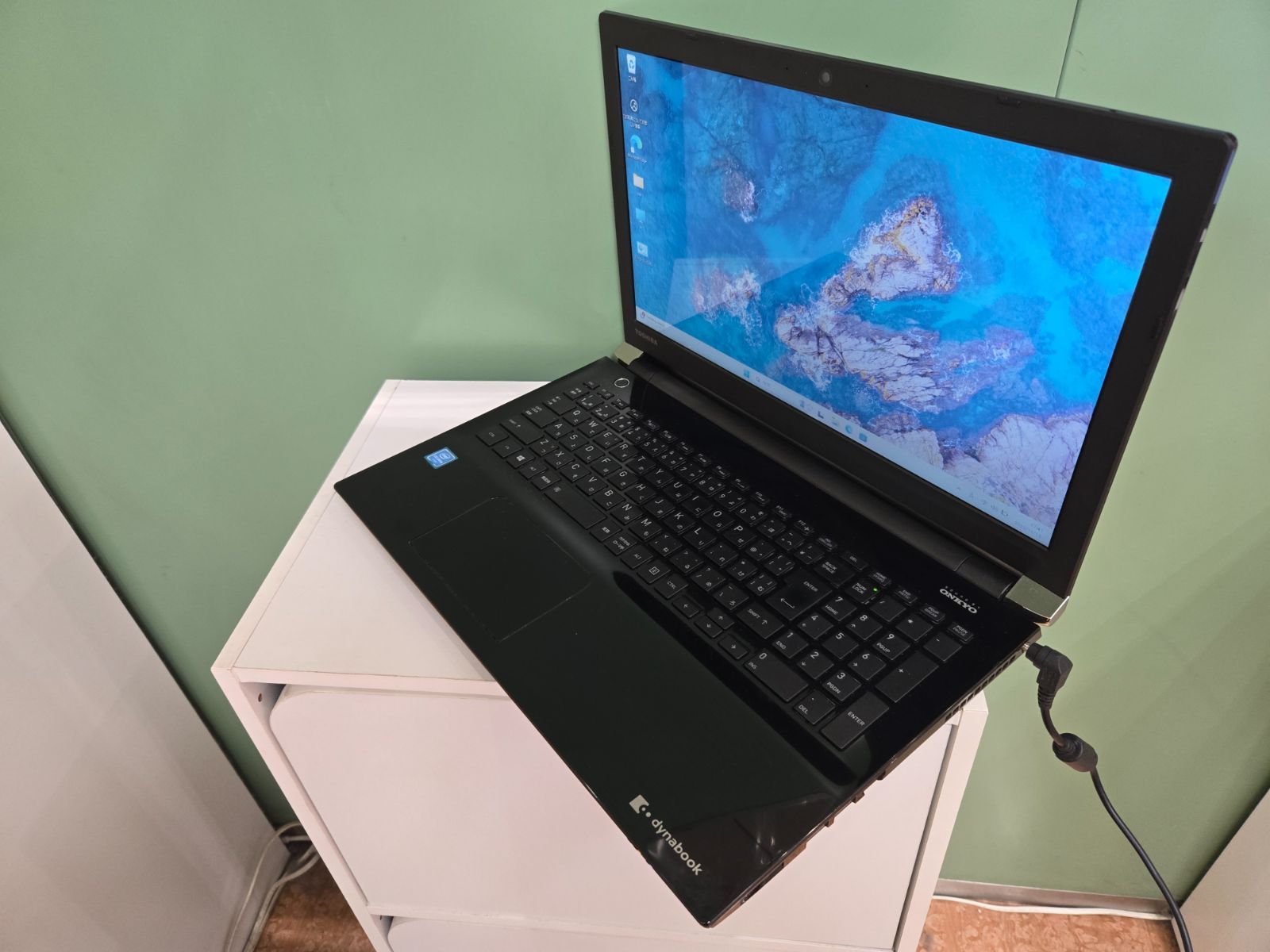 リユースノートパソコン Windows 11 TOSHIBA dynabook T 45 CB Celeron 3865 U メモリ8 GB 店頭併売中