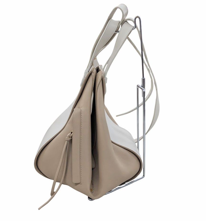 LOEWE HAMMOCK SMALL BIC SOFT ロエベ ハンモック スモール コンパクト ２WAY ハンドバッグ ショルダーバッグ ホワイト ベージュ系