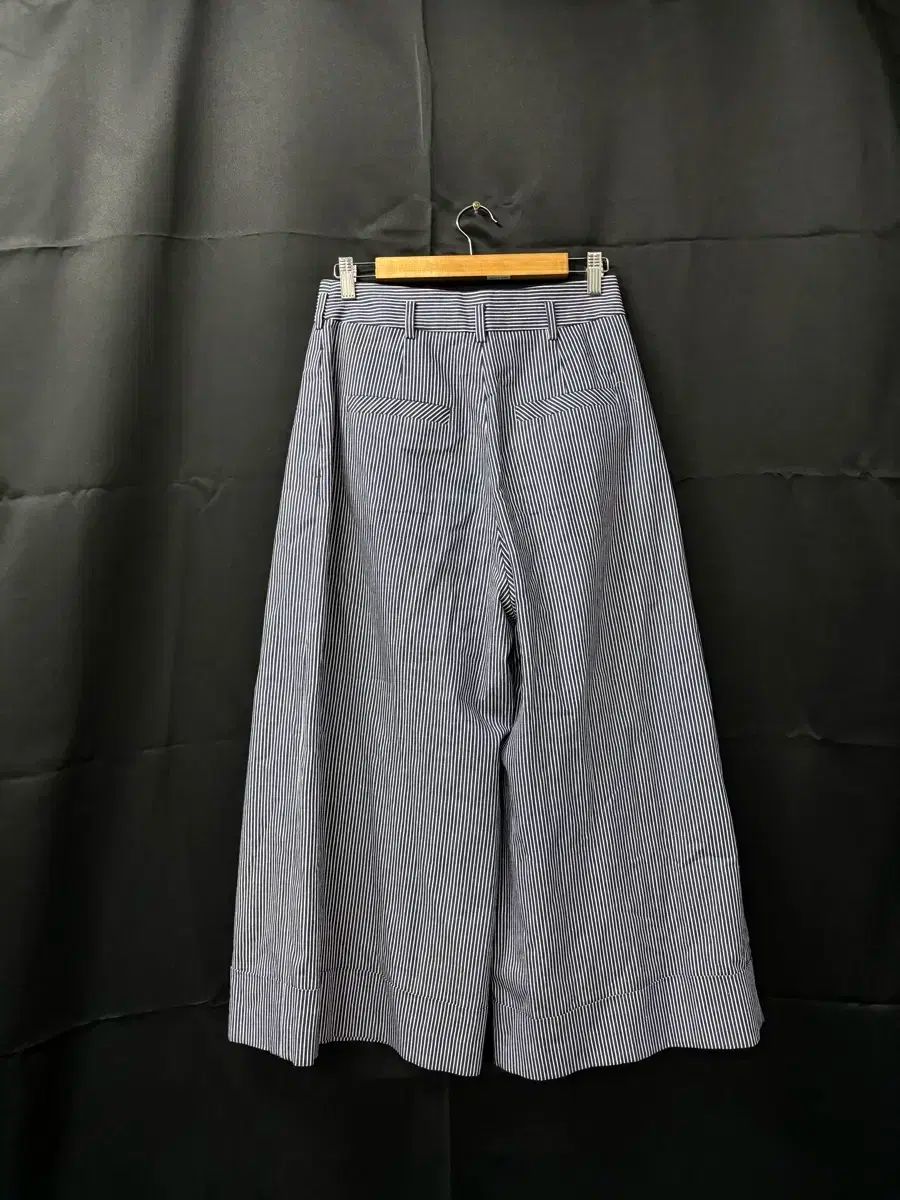 LUCKY CHOUETTE ラッキーシュエトゥ ストライプ ワイドパンツ ウエスト部分内側 染みゾーン存在