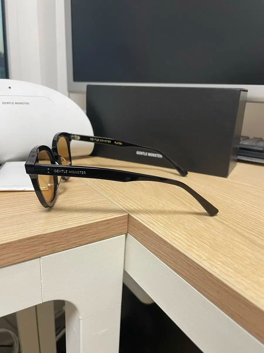 GENTLE MONSTER ジェントルモンスター Lang オレンジ メガネ