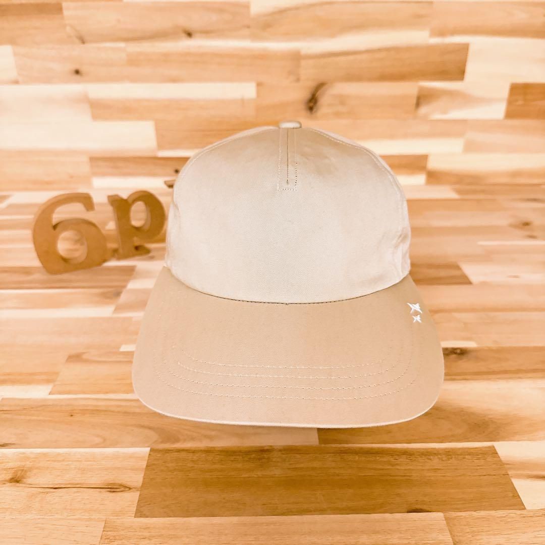 ウィズリミテッド ビッグ バイザー ライトニング ロゴ キャップ ベージュ×黒