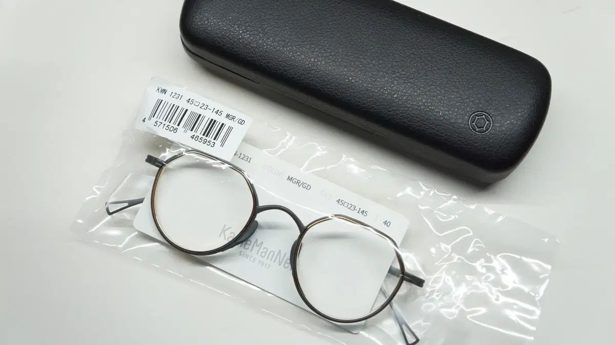 カメマンネン kmn1231 MBK BK ブラック