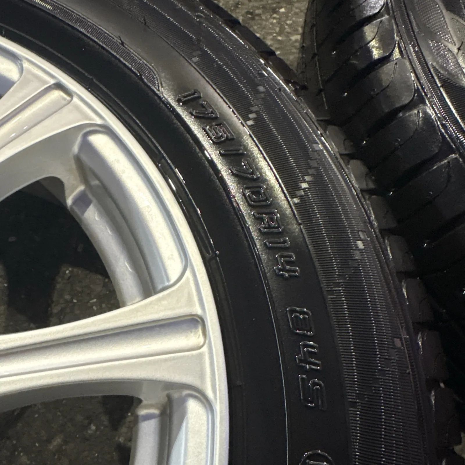 joker 社外ホイールタイヤセット