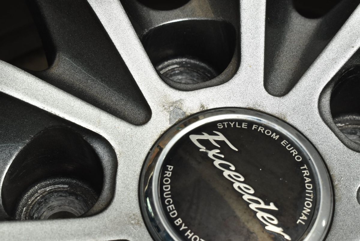  カローラクロス等に バリ溝 エクシーダー 17 in 7 J 48 PCD 114 3 ブリヂストン ブリザック VRX 2 215 60 R C HR オデッセイ フォレスター 17インチ タイヤ ホイールセット