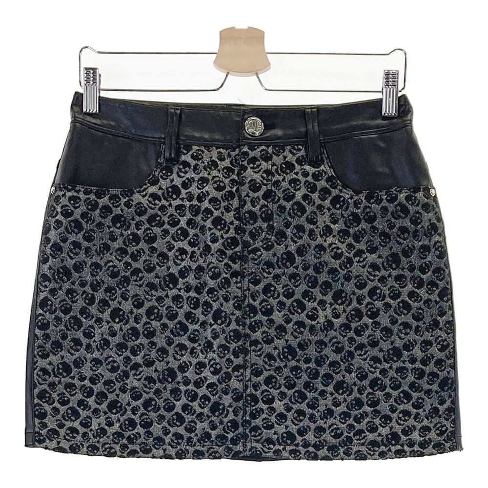 サイズ 3 DANCE WITH DRAGON ダンスウィズドラゴン 合皮スカート スカル 総柄 ブラック系 240101559801 ゴルフウェア レディース ストスト