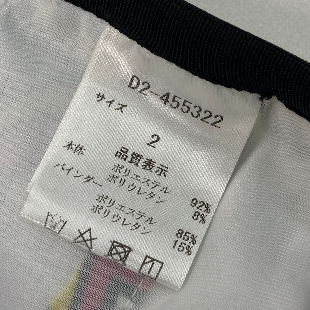  サイズ 2 DANCE WITH DRAGON ダンスウィズドラゴン ストレッチスカート 総柄 ホワイト系 ゴルフウェア レディース ストスト スカート レディースウェア